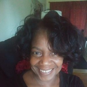 Meet your Posher, Phyllis